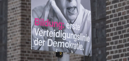 Expertin für Verteidigungslinien: Wahlplakat mit FDP-Spitzenkand...