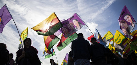 Kurdische Demonstranten in Düsseldorf (8.9.2018)