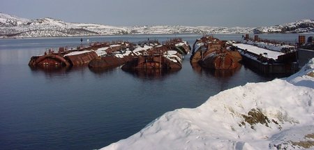Russische U-Boot-Wracks an der Saida-Bucht nahe Murmansk