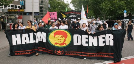 Demonstranten gedenken in Hannover Halim Deners (6.7.2019)