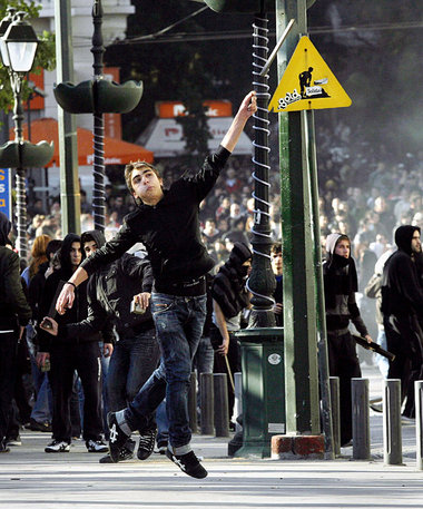 Athen am Dienstag: Straßenkämpfe in der Innenstadt