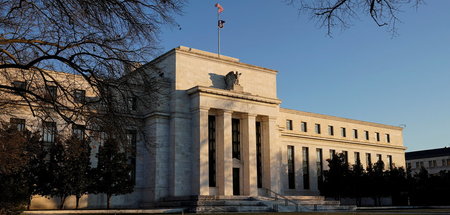 Die Fed hat den Leitzins um 0,5 Prozentpunkte erhöht, der größte...