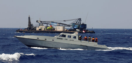 Im Auftrag der EU unterwegs: Boot der libanesischen Küstenwache ...