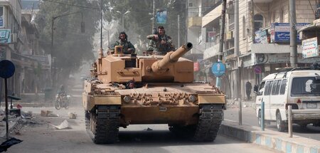 Bilder der Besatzung: Türkische Panzer im syrischen Afrin (24.3....