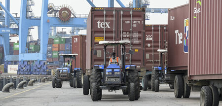»Belt and Road Initiative« im Blick: Auch in das Hafenterminal i...