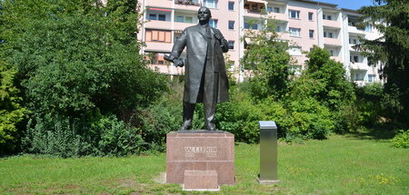 Statue von Nikolai Tomski (1975) in Riesa, sowjetische Kriegsgrä...
