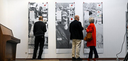 Eröffnung der Ausstellung »50 Jahre Nelkenrevolution« am 11. Apr...