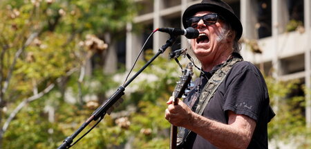 Rastloser Rocker: Neil Young (2025) Rastloser Rocker: Neil Young (2025)