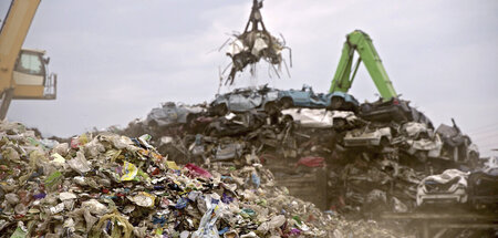 Wer eine Gesellschaft hat, braucht für den Müll nicht zu sorgen Wer eine Gesellschaft hat, braucht für den Müll nicht zu sorgen