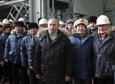 Am 28. Dezember eröffnete Rußlands Premierminister Putin in Bols... Am 28. Dezember eröffnete Rußlands Premierminister Putin in Bols...