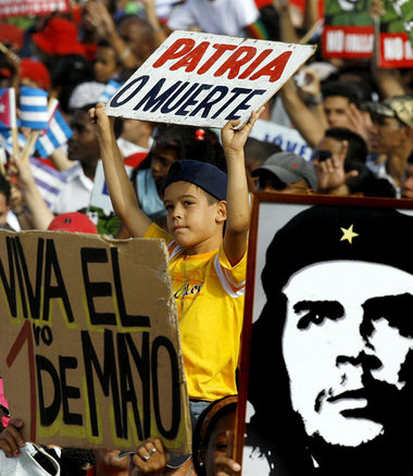 Kubas Jugend hat viele Gründe, den Sozialismus zu verteidigen. D...