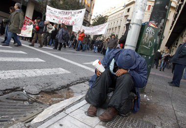 Gnadenloses Verarmungsprogramm: Demonstration in Athen gegen die...
