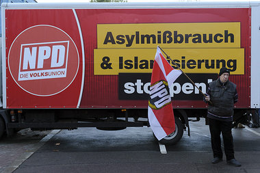 NPD-Kundgebung am 1. November 2012 in Leipzig