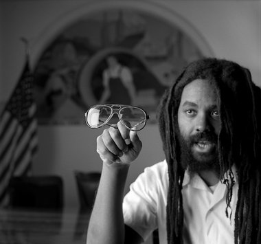 Mumia Abu-Jamal im Film »Long Distance Revolutionary«
