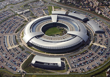 Donut des Grauens: Zentrale des britischen Geheimdienstes &raquo...
