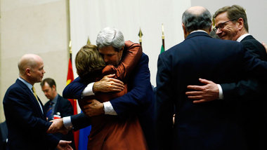 Erste Einigung in Genf: US-Au&amp;szlig;enminister John Kerry um...
