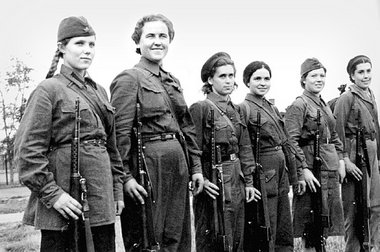 Gerechter Kampf: Sowjetische Soldatinnen wollten die deutschen F...