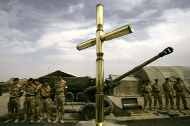 Heldengedenken im afghanischen Helmand: Britische Besatzer erinn... Heldengedenken im afghanischen Helmand: Britische Besatzer erinn...