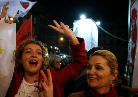 Die Syriza-Anhänger haben Grund zum Feiern (Athen am Sonntag abe...