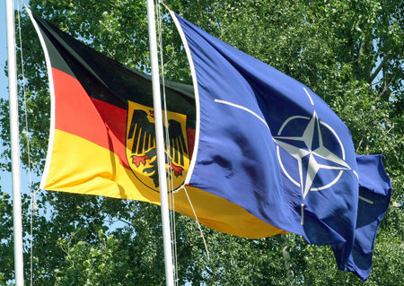Gegen den Kriegskurs von NATO, EU und Bundesregierung: DDR-Gener