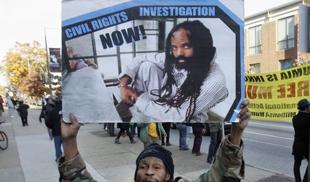 Protest für Mumia Abu-Jamal im November 2010 in Philadelphia