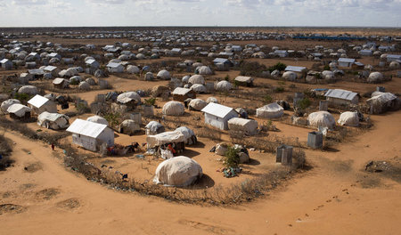 Bis zum Horizont: ­Flüchtlingslager ­Dadaab, Kenia, 2013
