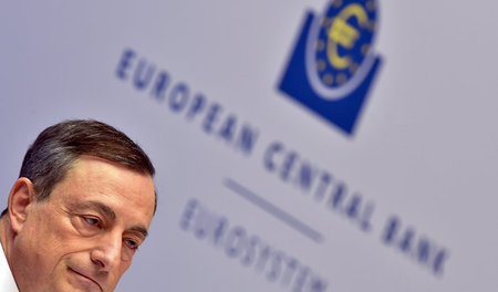 Enttäuschte die Spekulanten: EZB-Chef Mario Draghi bei der Press...