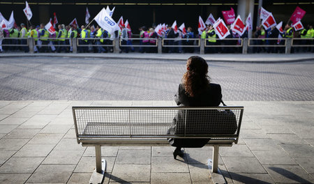 Allein anderthalb der zwei Millionen Streiktage in der BRD im ve...