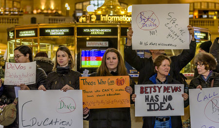Demonstration in der Grand Central Station in New York gegen die...