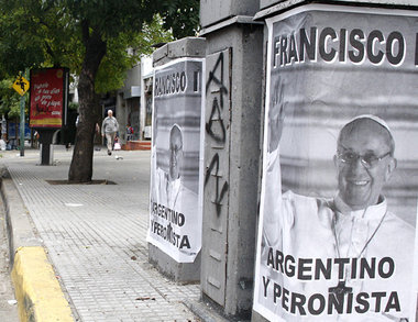 11: Franziskus I. auf Plakaten der Peronistischen Partei, trotz ...