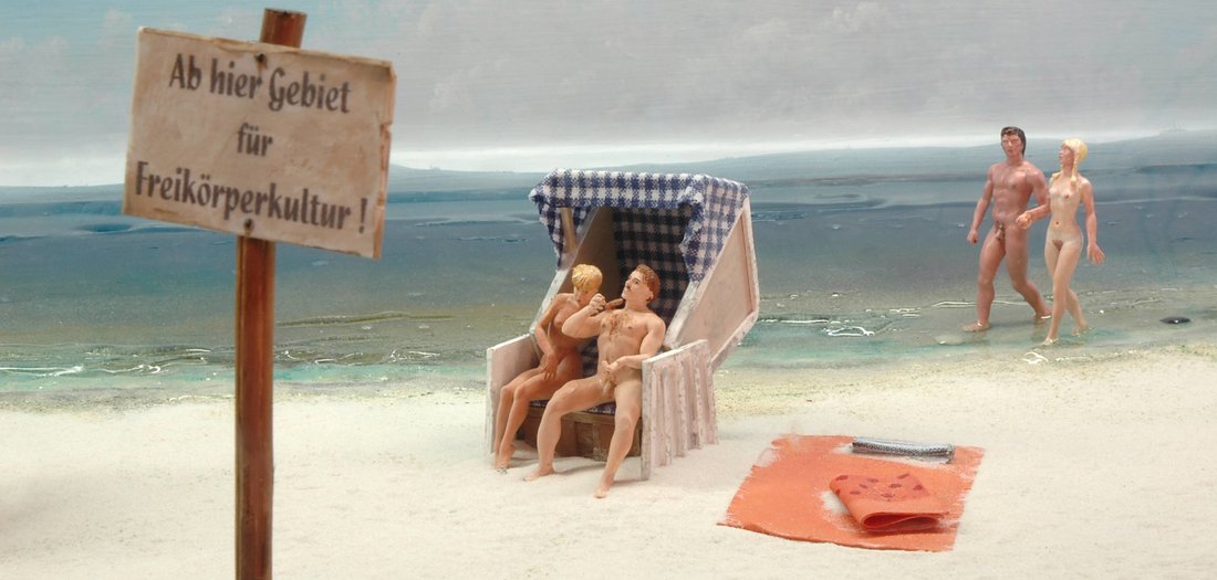 Fkk strand ostsee junge leute