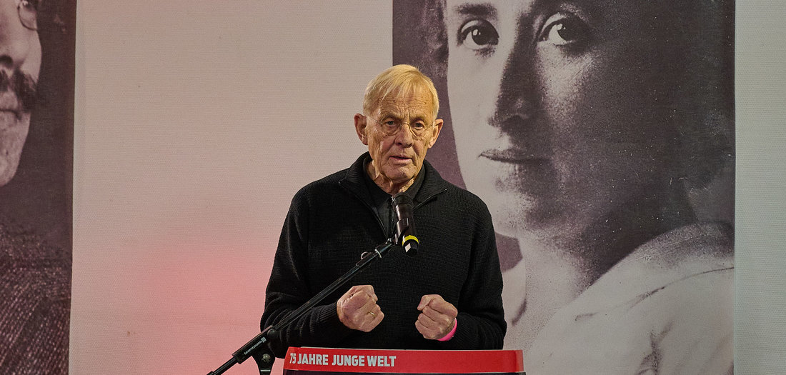 D22D0108RosaLuxemburgKonferenz123236.jpg