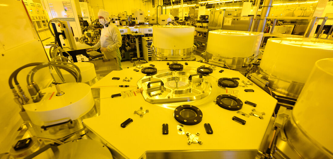 Chiphersteller Infineon plant Werk in Dresden, Tageszeitung junge Welt ...