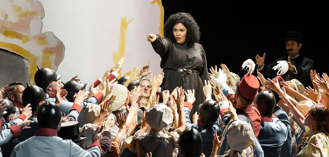 Oper: Nimm dich in acht!