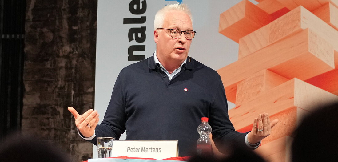 16(mertens).jpg