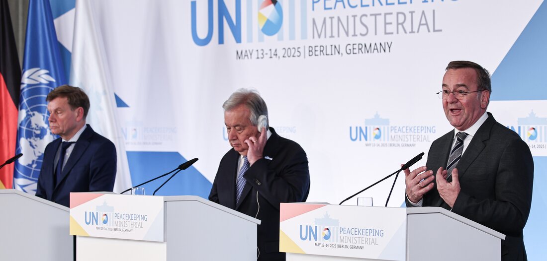 Peacekeeping-Konferenz: Mehr Kriege, weniger Geld [Online-Abo]