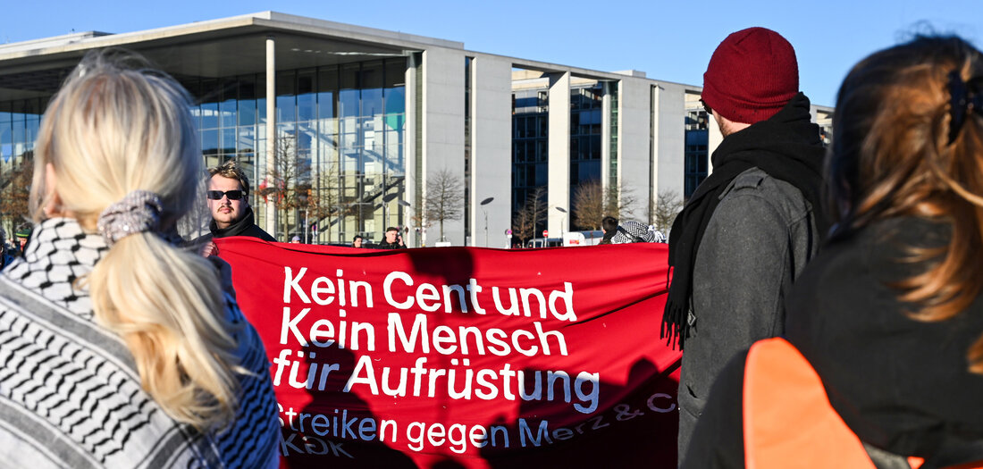 Tag-der-Kriegsdienstverweigerung-Sie-galten-als-Feiglinge-obwohl-sie-total-mutig-waren-