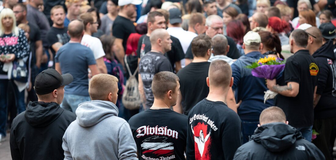 ネオ・ナチスは「ストレス」、デイリー・ヤング・ワールド、2025年6月20日を望んでいました