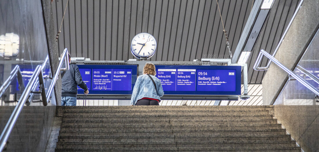 Versp-tungen-bei-der-Bahn-Unp-nktlich-wie-die-Eisenbahn