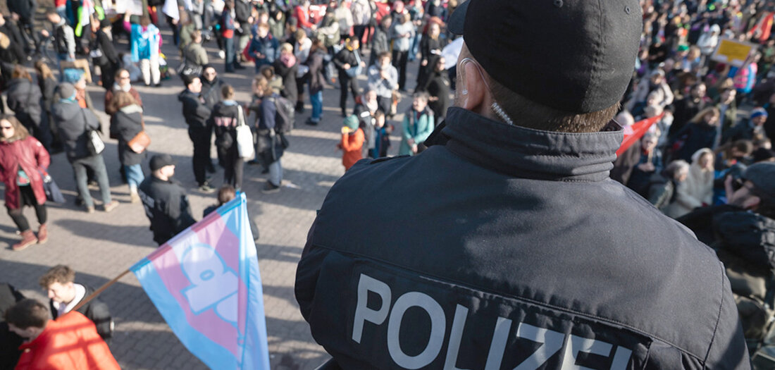 Polizeigesetzversch-rfung-Simulation-auf-Kosten-der-Grundrechte-