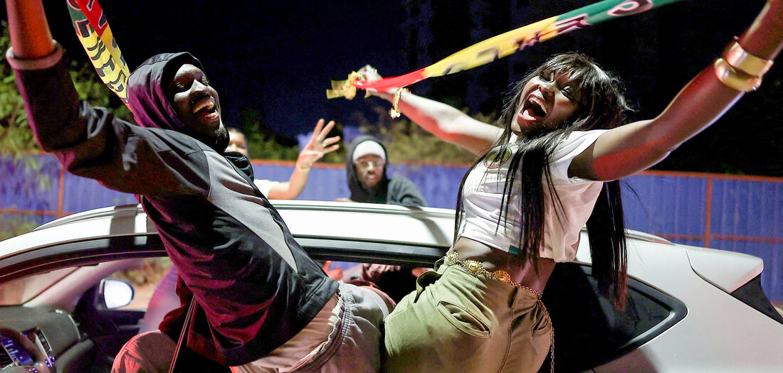 Fu-ball-Der-zw-lfte-Mann