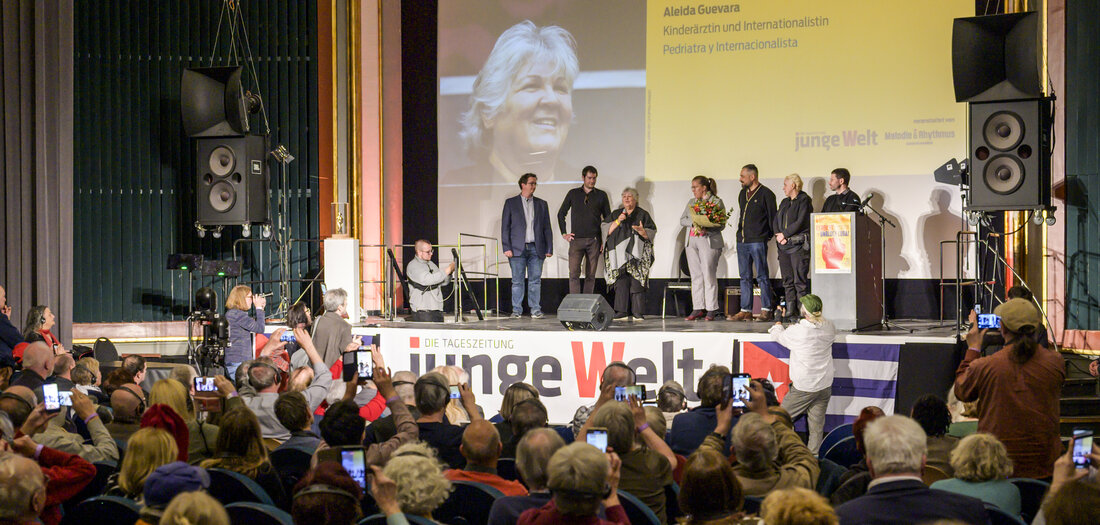 Rosa-Luxemburg-Preis: »Aufgeben? Nein, das ist unmöglich.«