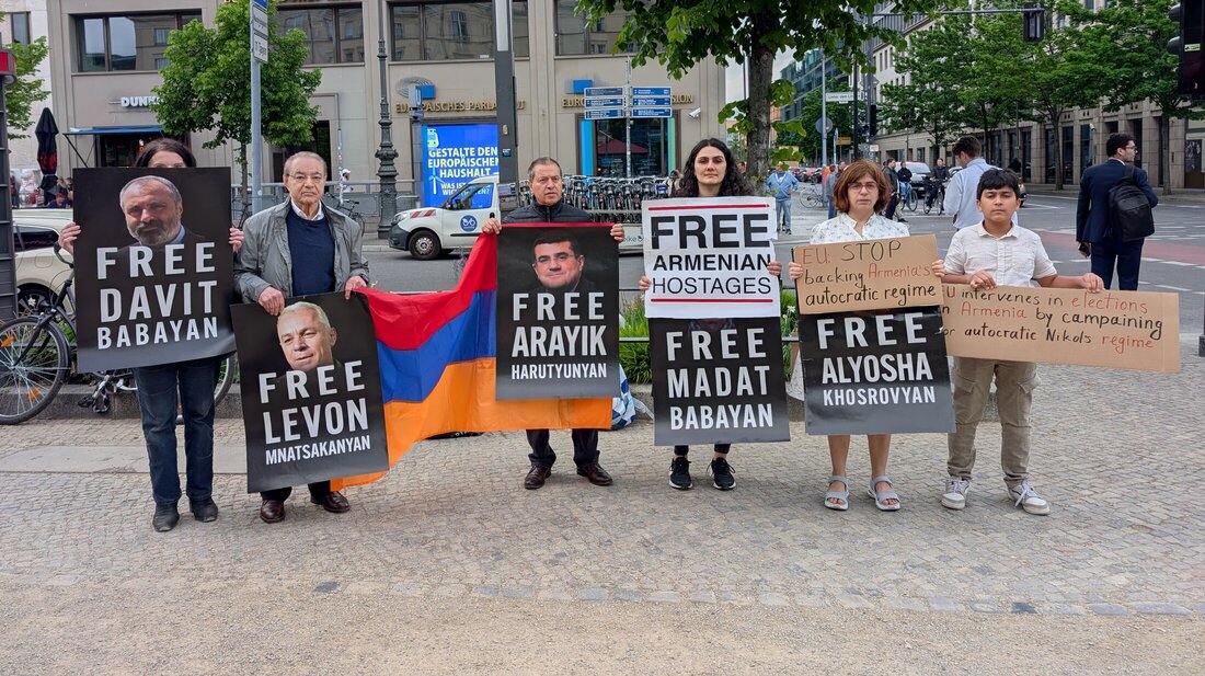 Lilit Kocharyan Protest Berlin (c) Privat (1).jpg