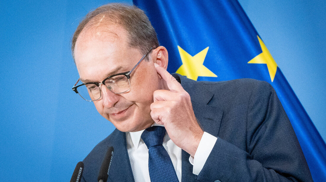 Kommentar: Bundesgeheimpolizei