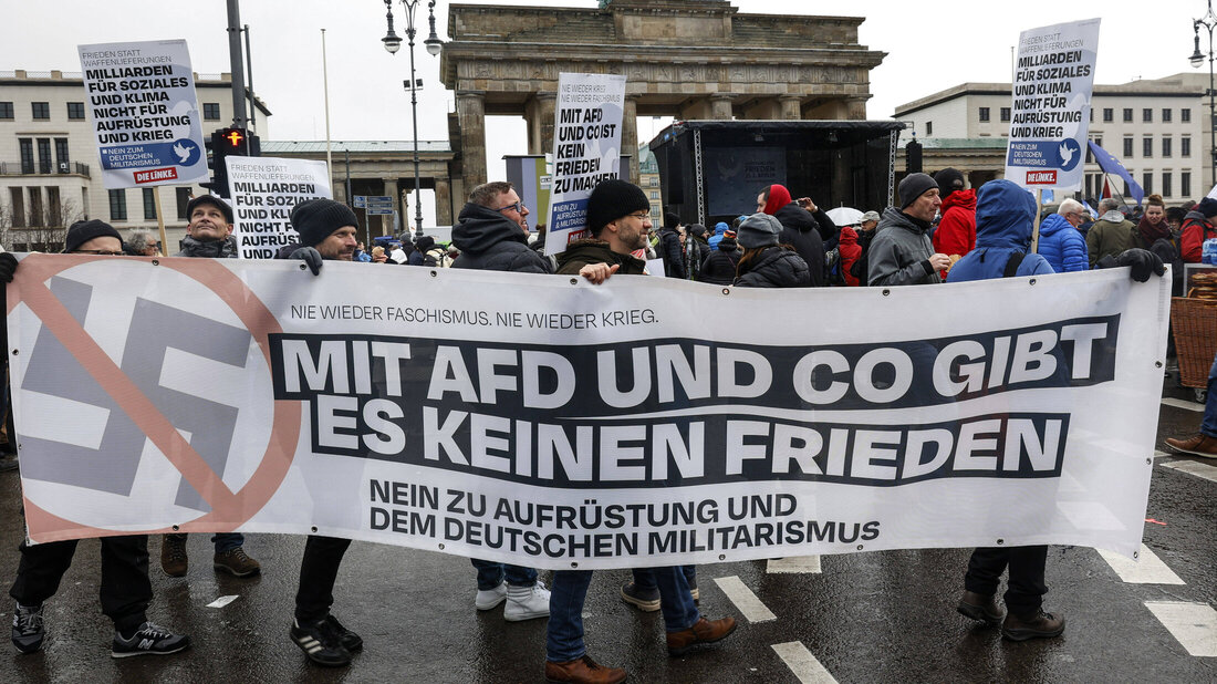 Kommentar: Waffenfreunde