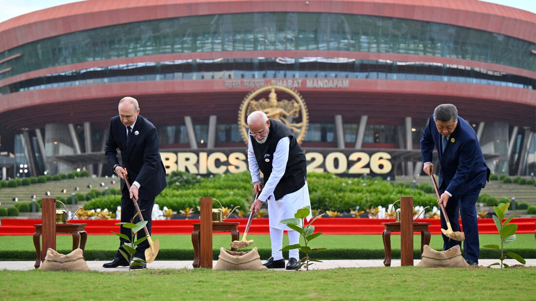 2026-09-13T012740Z_1281472263_RC2PHNAA47RX_RTRMADP_3_BRICS-SUMMI