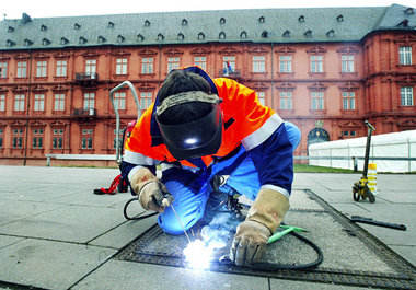 Impuls für regionale Wirtschaft: Als Bush im Februar 2005 Mainz ...