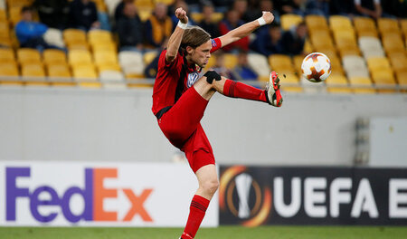 Übt er noch den »Schwanensee«? Ostersunds Tom Pettersson im Euro... Übt er noch den »Schwanensee«? Ostersunds Tom Pettersson im Euro...