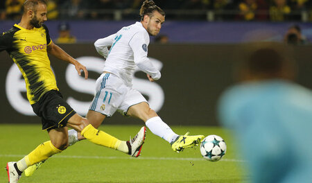 Auch kein Kumpel: Fußballspieler Gareth Bale trifft zum 1:0 Auch kein Kumpel: Fußballspieler Gareth Bale trifft zum 1:0