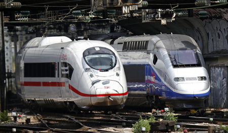 Siemens und Alstom auf Augenhöhe? Der Münchner Konzern erhält ei... Siemens und Alstom auf Augenhöhe? Der Münchner Konzern erhält ei...